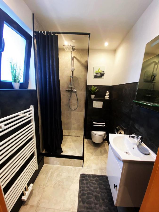 Ferienwohnung Auszeit บาดครอยซ์นาค ภายนอก รูปภาพ